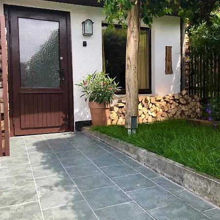 Haus Am Berg * Rathmannsdorf